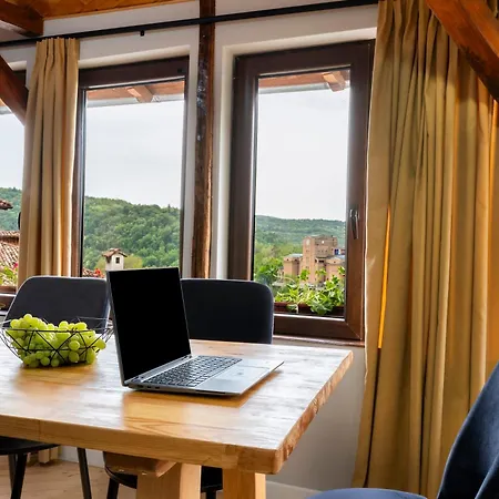 Bobevata - Floor 2 - Stunning View Old Town アパート ヴェリコ・タルノヴォ